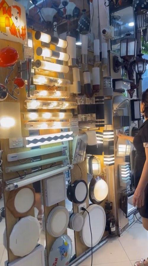 Đèn trần & đèn tường tại kho đèn LuxLight